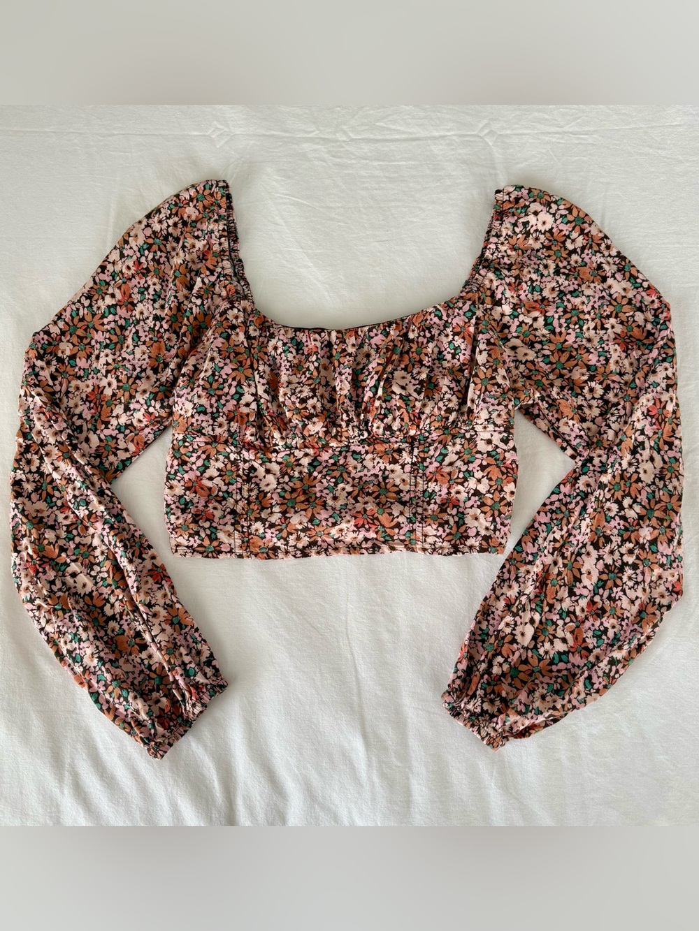 wild fable Floral Puff Long Sleeve Fairycore Cottagecore Crop Top Size M